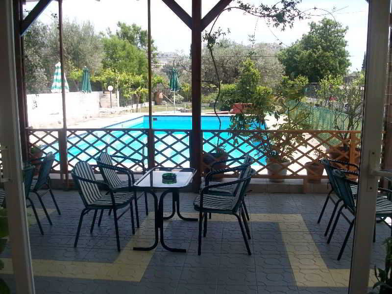 Varelis Archangelos (Rhodes) Exterior foto
